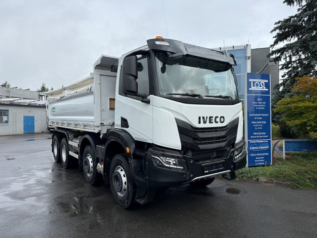 Iveco X-Way 480 S3 8x4 EURO 6 - Sklápěč: obrázek 2 Iveco X-Way 480 S3 8x4 EURO 6 - Sklápěč: obrázek 2
