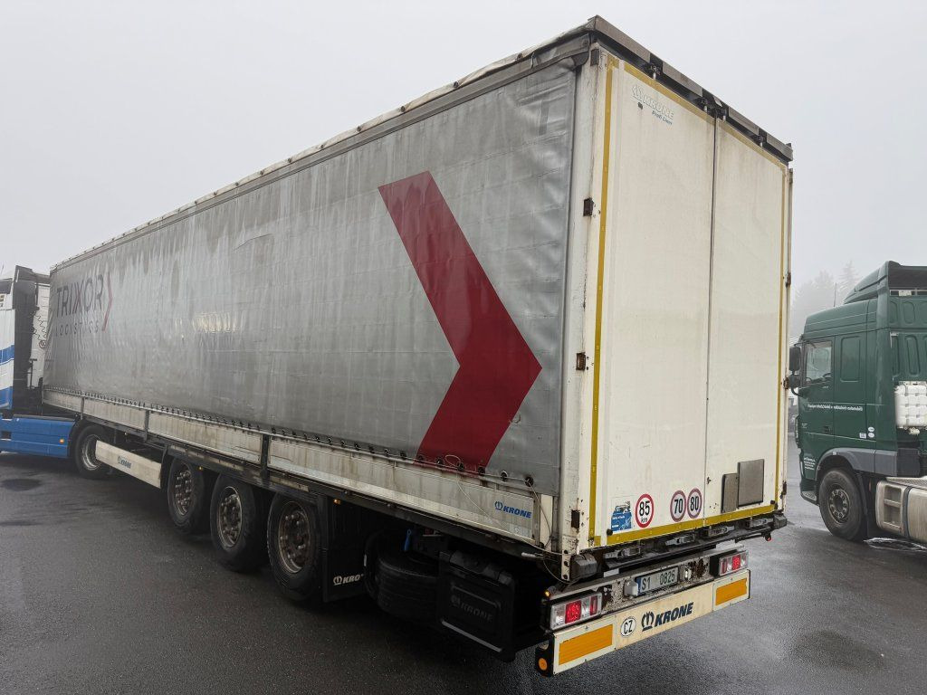 Krone SD Bordwande SAF - Plachtový návěs: obrázek 4 Krone SD Bordwande SAF - Plachtový návěs: obrázek 4