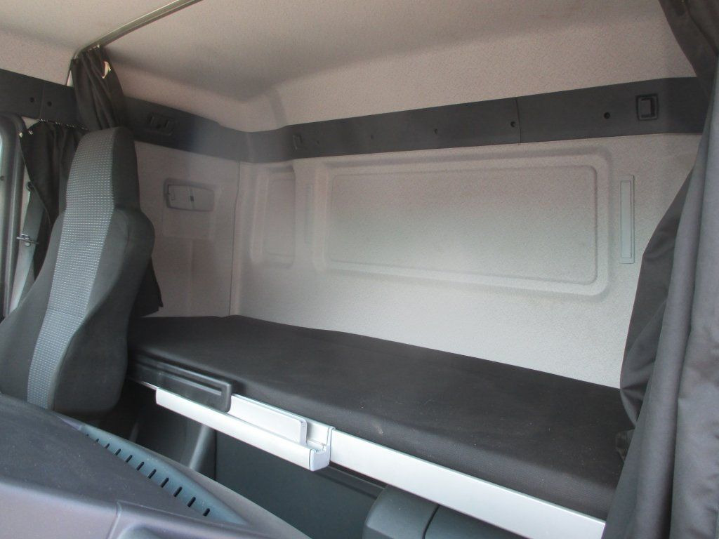 MAN TGL 12.220 - Skříňový nákladní auto: obrázek 5 MAN TGL 12.220 - Skříňový nákladní auto: obrázek 5