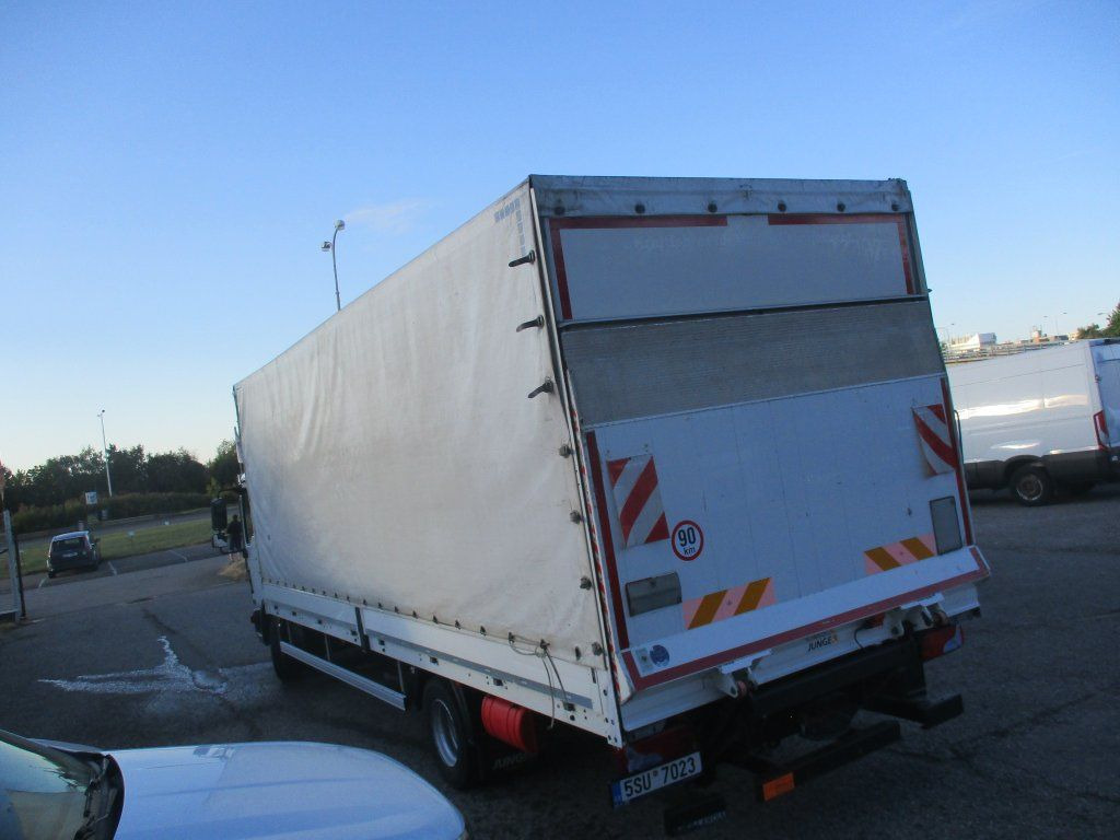 MAN TGL 12.220 - Plachtový nákladní auto: obrázek 4 MAN TGL 12.220 - Plachtový nákladní auto: obrázek 4