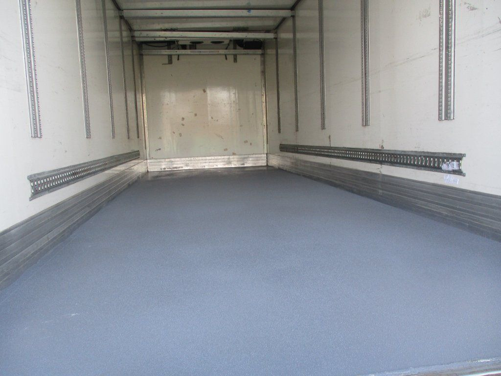 MAN TGM 18.250 MAN TGM 18.250 - Chladírenský nákladní automobil: obrázek 5 MAN TGM 18.250 MAN TGM 18.250 - Chladírenský nákladní automobil: obrázek 5