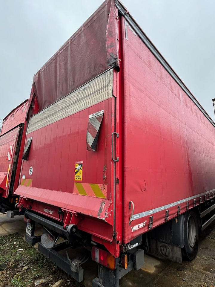 MAN TGM18.340 EURO 6 UNANGETRIEBEN - Plachtový nákladní auto: obrázek 4 MAN TGM18.340 EURO 6 UNANGETRIEBEN - Plachtový nákladní auto: obrázek 4