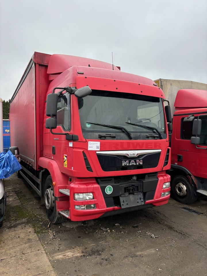 MAN TGM18.340 EURO 6 UNANGETRIEBEN - Plachtový nákladní auto: obrázek 2 MAN TGM18.340 EURO 6 UNANGETRIEBEN - Plachtový nákladní auto: obrázek 2