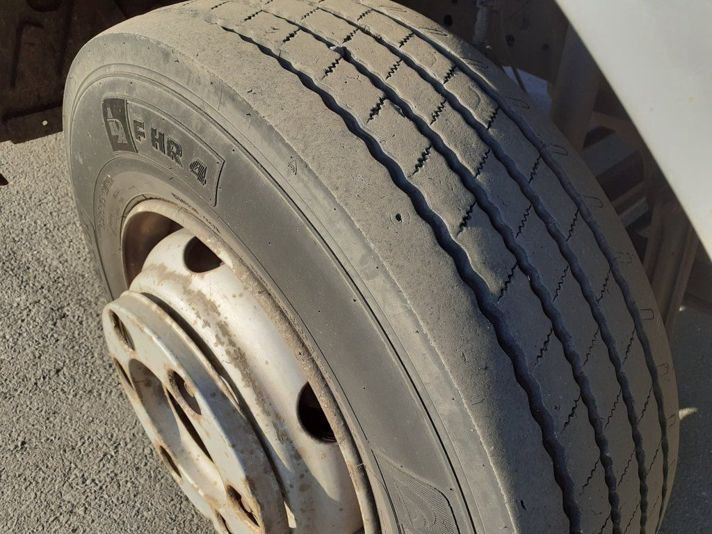 Plachtový nákladní auto Mercedes-Benz 1018 Atego EURO 3: obrázek 9