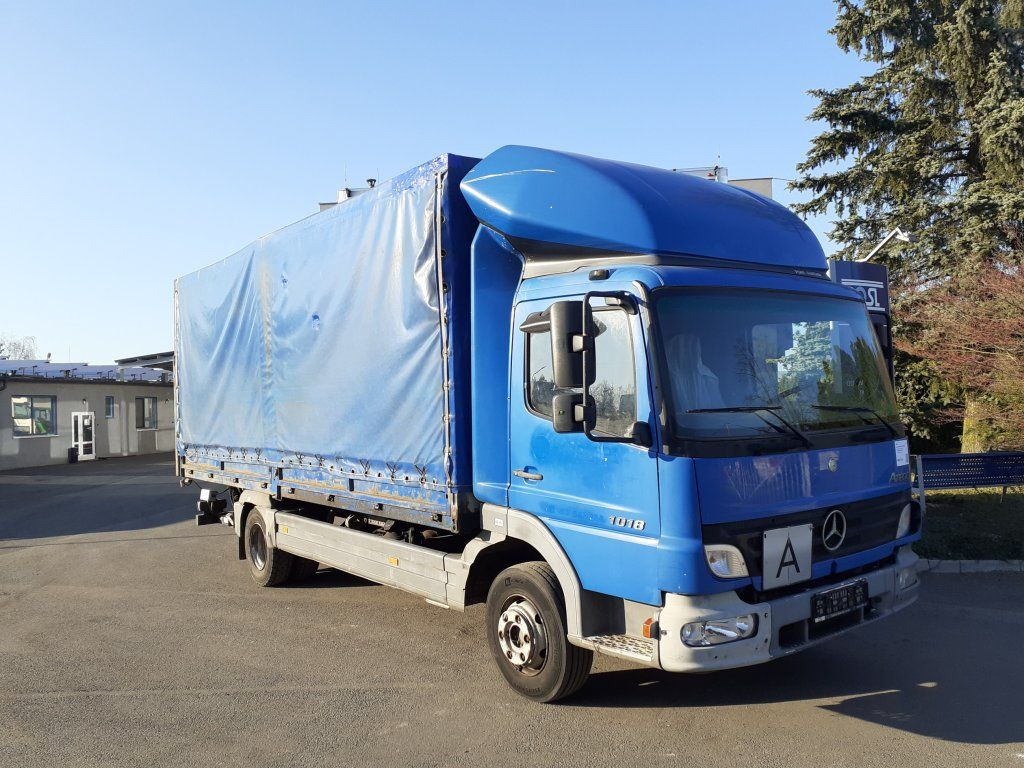 Mercedes-Benz 1018 Atego EURO 3 - Plachtový nákladní auto: obrázek 2 Mercedes-Benz 1018 Atego EURO 3 - Plachtový nákladní auto: obrázek 2
