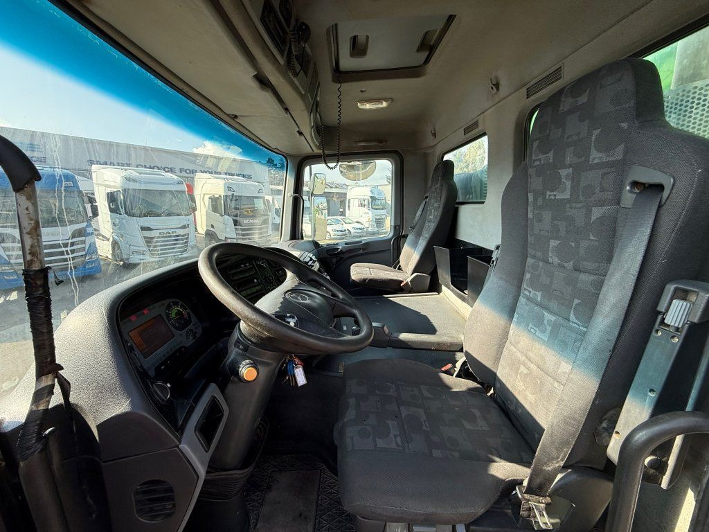 Sklápěč Mercedes-Benz 2641 Actros 6x4 EURO 4: obrázek 13 Sklápěč Mercedes-Benz 2641 Actros 6x4 EURO 4: obrázek 13