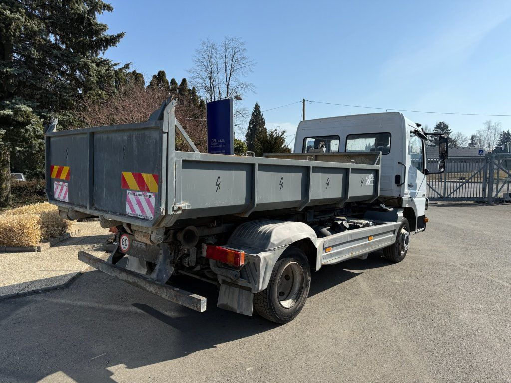 Mercedes-Benz 916 Atego EURO 4 - Hákový nosič kontejnerů: obrázek 4 Mercedes-Benz 916 Atego EURO 4 - Hákový nosič kontejnerů: obrázek 4