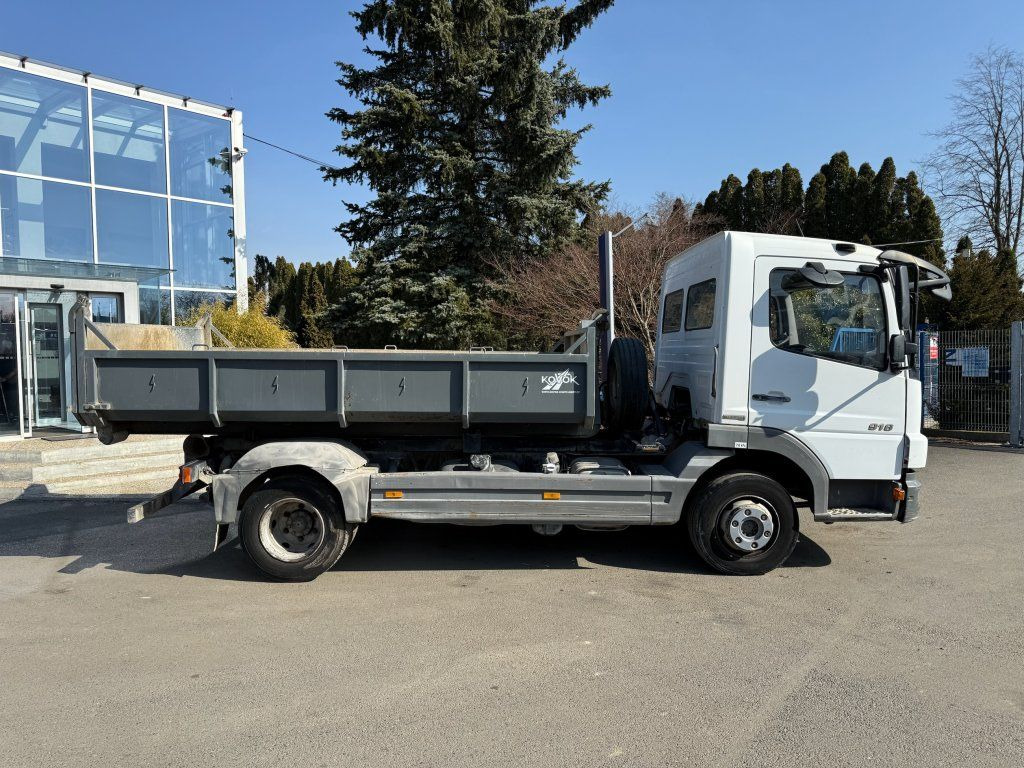 Mercedes-Benz 916 Atego EURO 4 - Hákový nosič kontejnerů: obrázek 3 Mercedes-Benz 916 Atego EURO 4 - Hákový nosič kontejnerů: obrázek 3