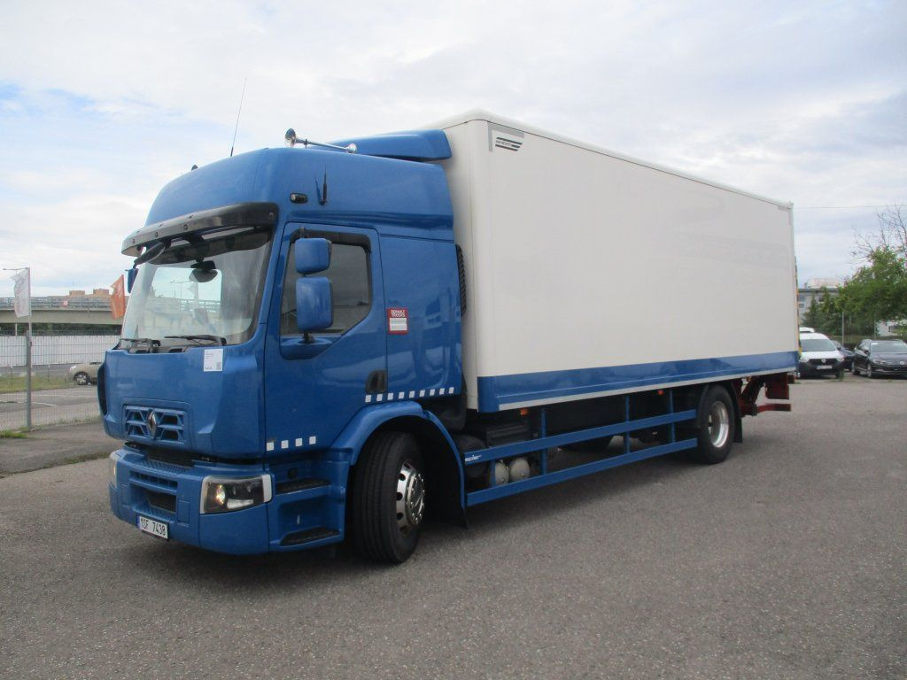 Renault D18, 320 - Skříňový nákladní auto: obrázek 1 Renault D18, 320 - Skříňový nákladní auto: obrázek 1