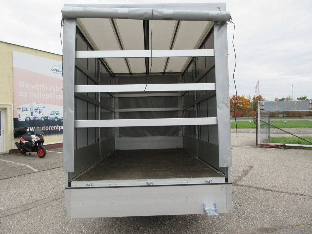 Renault Master - Plachtová dodávka: obrázek 5 Renault Master - Plachtová dodávka: obrázek 5