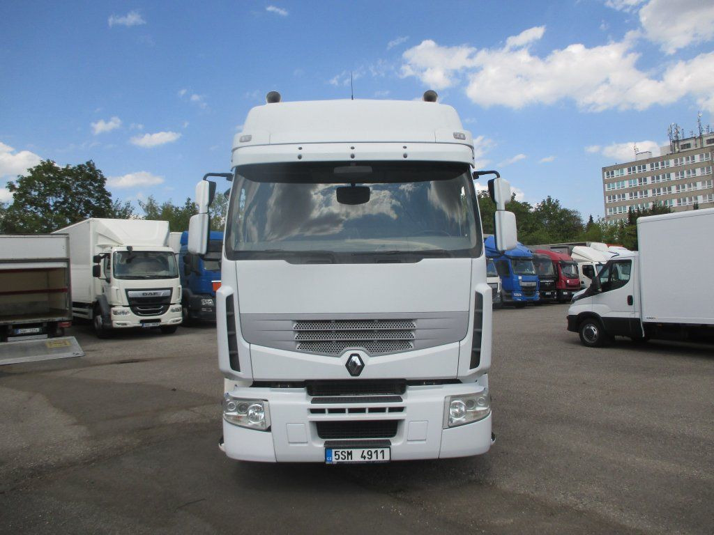 Renault Premium 1 liege - Skříňový nákladní auto: obrázek 2 Renault Premium 1 liege - Skříňový nákladní auto: obrázek 2