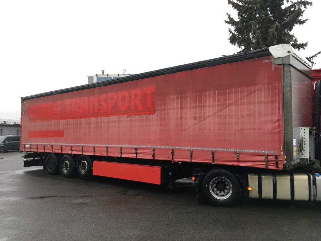 Schmitz Cargobull SCB*S3T standard/lifting roof/Hubdach 2,70-2,85m - Plachtový návěs: obrázek 2 Schmitz Cargobull SCB*S3T standard/lifting roof/Hubdach 2,70-2,85m - Plachtový návěs: obrázek 2