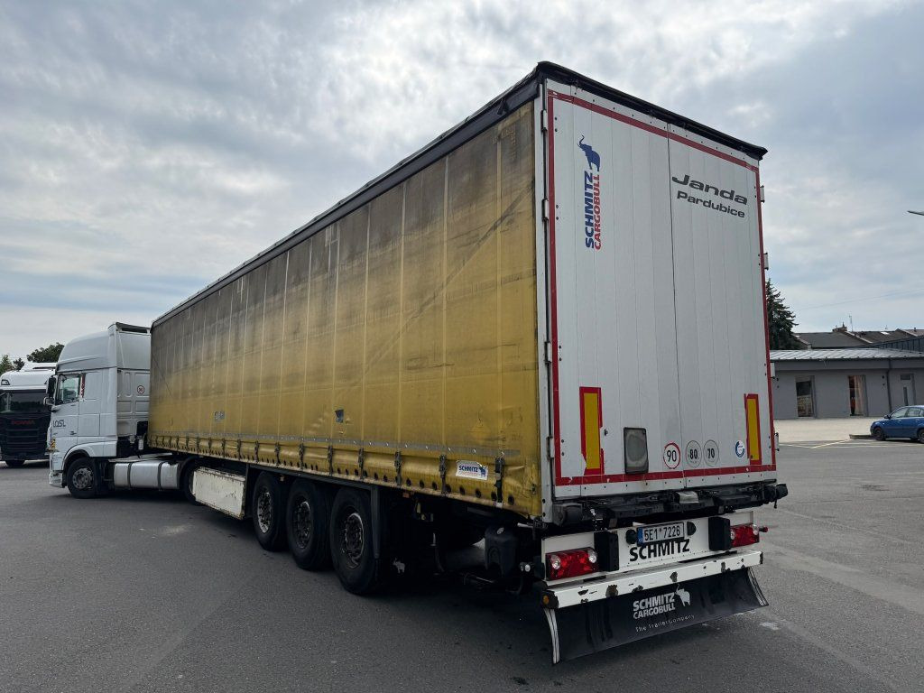 Schmitz Cargobull SCS24 - Plachtový návěs: obrázek 4 Schmitz Cargobull SCS24 - Plachtový návěs: obrázek 4