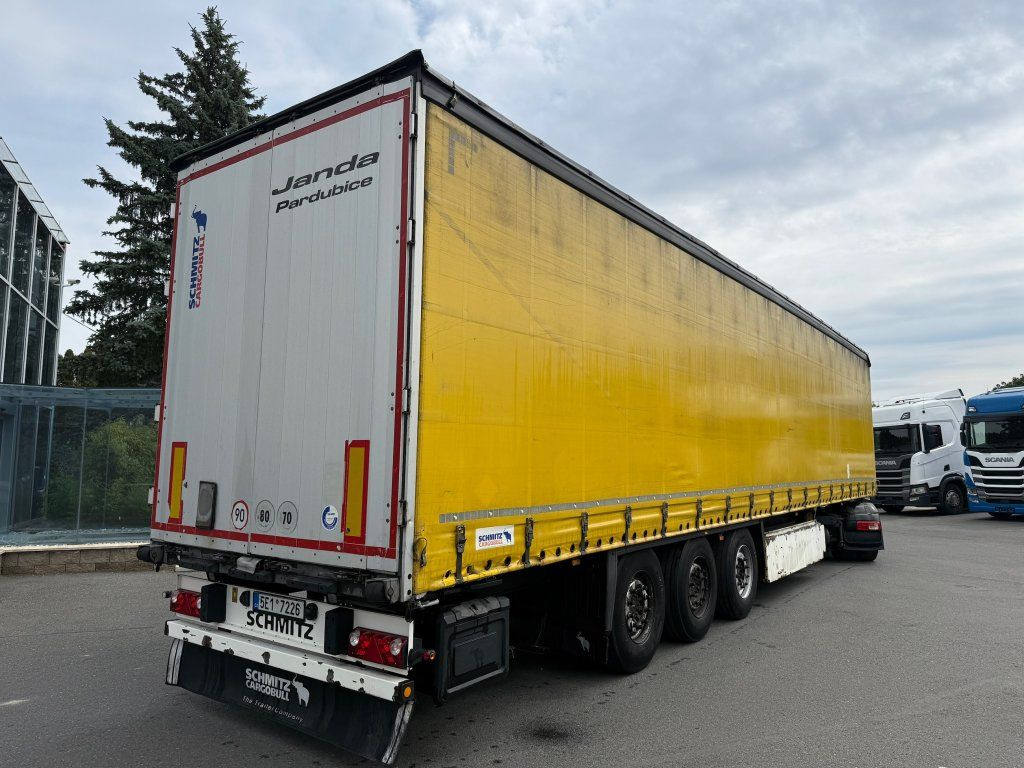 Schmitz Cargobull SCS24 - Plachtový návěs: obrázek 3 Schmitz Cargobull SCS24 - Plachtový návěs: obrázek 3