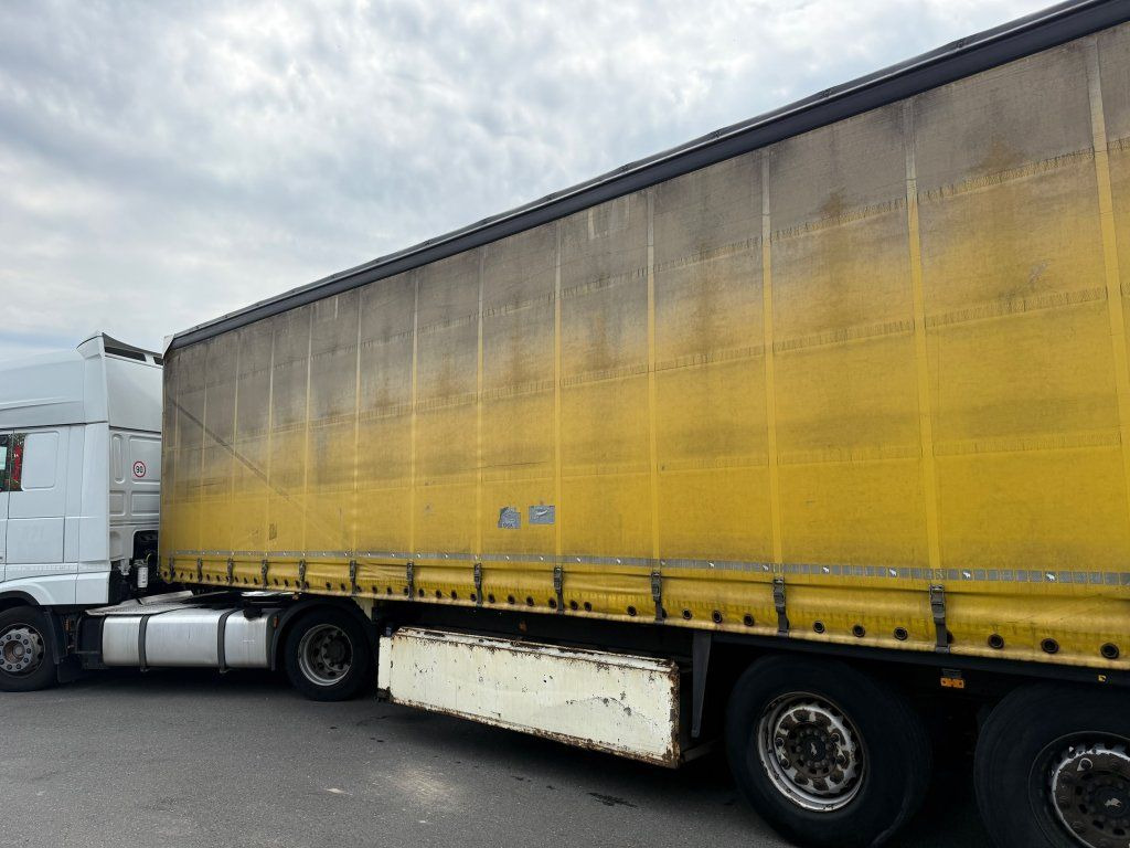 Schmitz Cargobull SCS24 - Plachtový návěs: obrázek 5 Schmitz Cargobull SCS24 - Plachtový návěs: obrázek 5