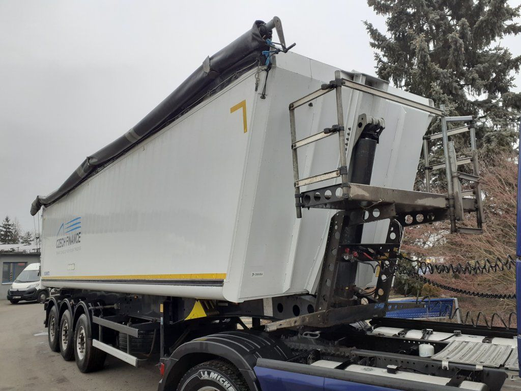 Schmitz Cargobull SKI 50m3 - Sklápěcí návěs: obrázek 1 Schmitz Cargobull SKI 50m3 - Sklápěcí návěs: obrázek 1
