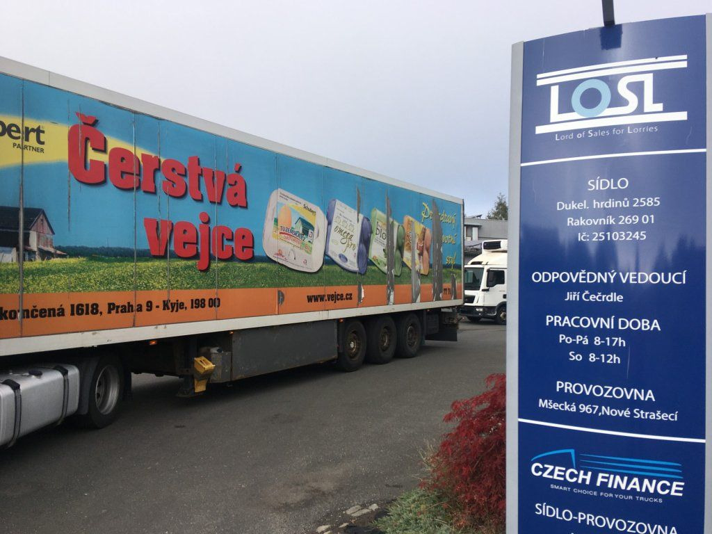Schmitz Cargobull SKO24 Carrier - Skříňový návěs: obrázek 5 Schmitz Cargobull SKO24 Carrier - Skříňový návěs: obrázek 5