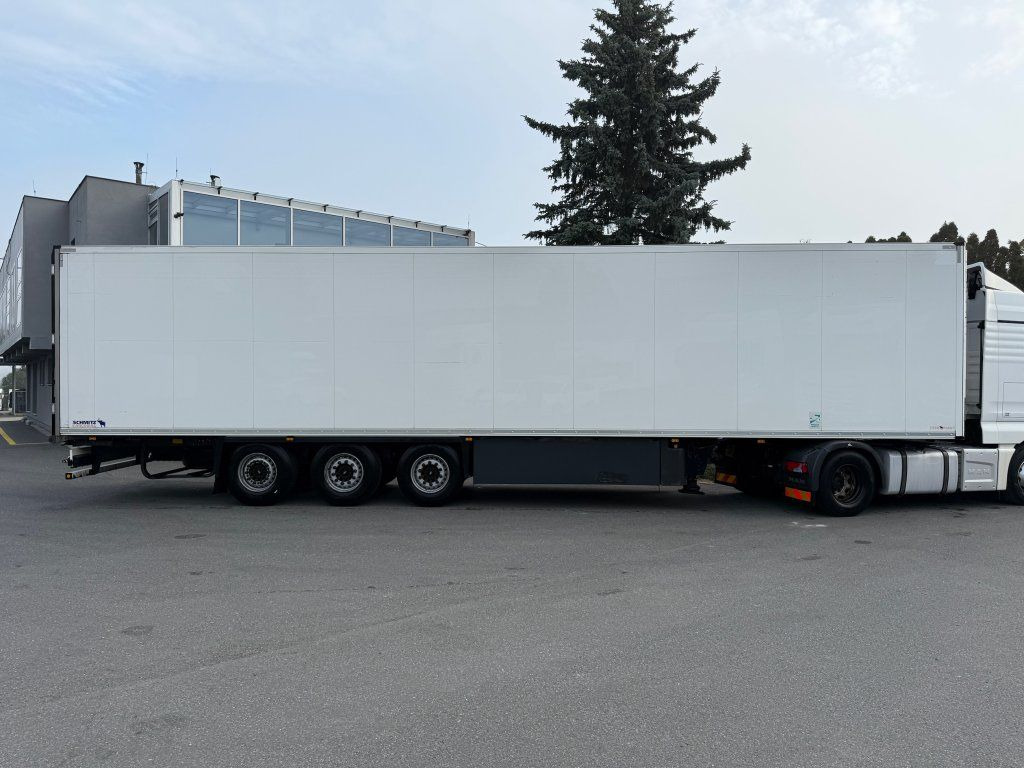 Schmitz Cargobull SKO24 Carrier Vector 1550 - Skříňový návěs: obrázek 2 Schmitz Cargobull SKO24 Carrier Vector 1550 - Skříňový návěs: obrázek 2