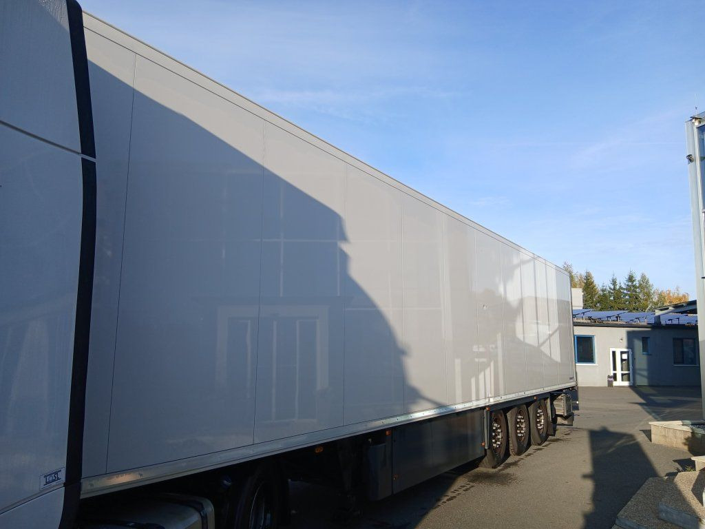 Schmitz Cargobull SKO24 Thermo King SLXe300 - Skříňový návěs: obrázek 5 Schmitz Cargobull SKO24 Thermo King SLXe300 - Skříňový návěs: obrázek 5