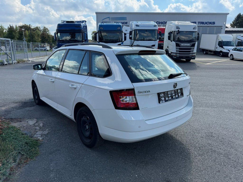 Skoda 1,4TDi kombi - Kombi: obrázek 5 Skoda 1,4TDi kombi - Kombi: obrázek 5