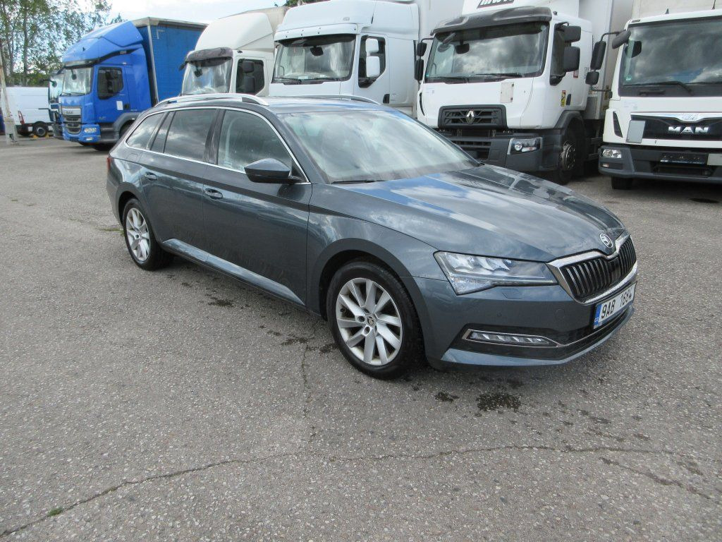 Skoda 2.0 Tdi  Style - Kombi: obrázek 3 Skoda 2.0 Tdi  Style - Kombi: obrázek 3