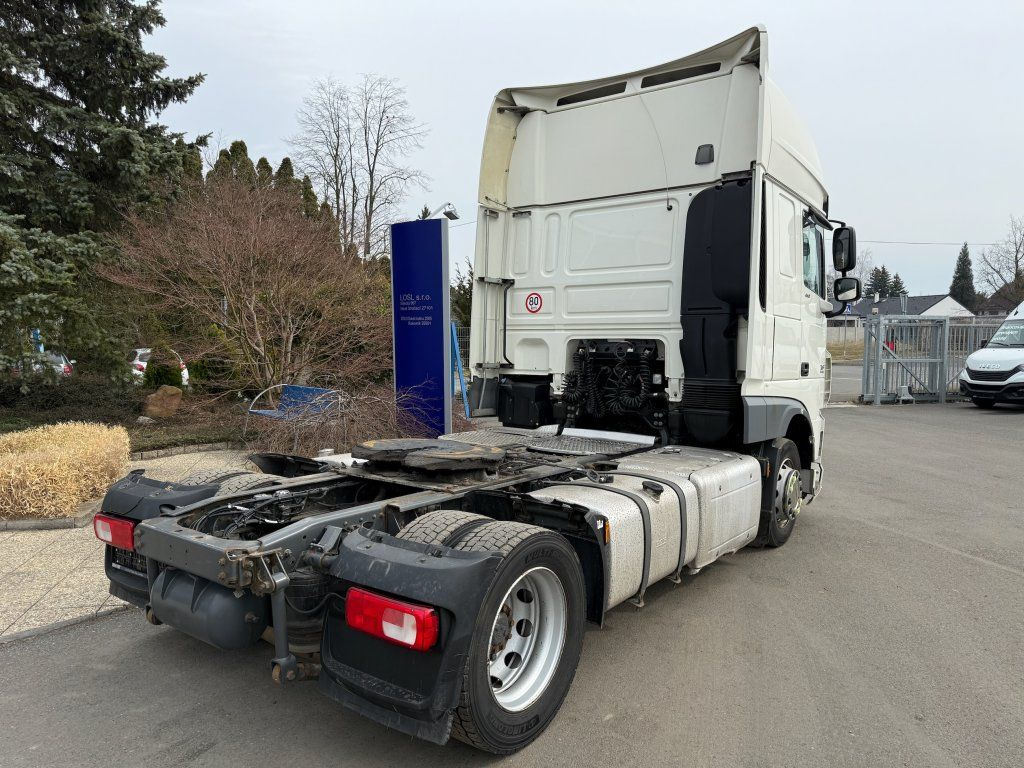 DAF XF460 EURO 6 MEGA/lowdeck - Tahač: obrázek 4 DAF XF460 EURO 6 MEGA/lowdeck - Tahač: obrázek 4