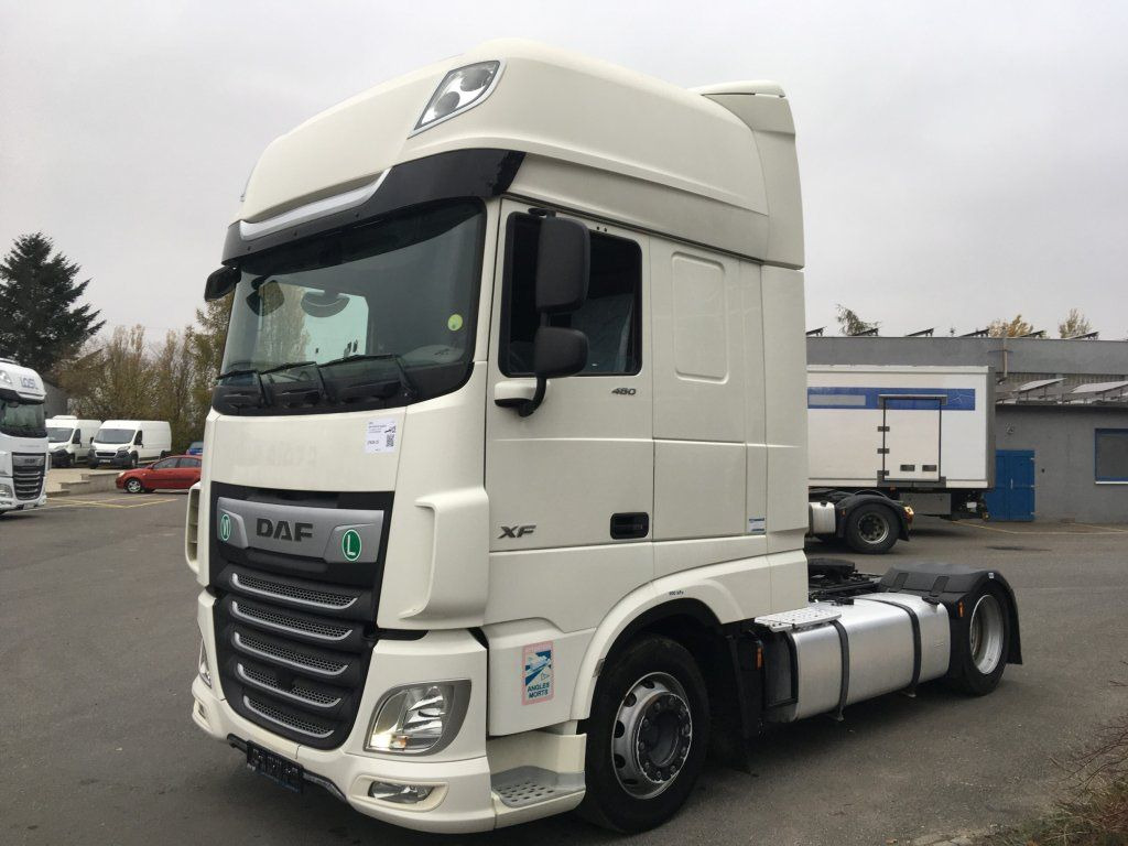 DAF XF480 Superspacecab SSC lowdeck - Tahač: obrázek 2 DAF XF480 Superspacecab SSC lowdeck - Tahač: obrázek 2