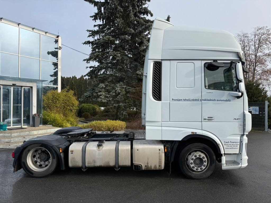 DAF XF480 Superspacecab SSC lowdeck - Tahač: obrázek 3 DAF XF480 Superspacecab SSC lowdeck - Tahač: obrázek 3