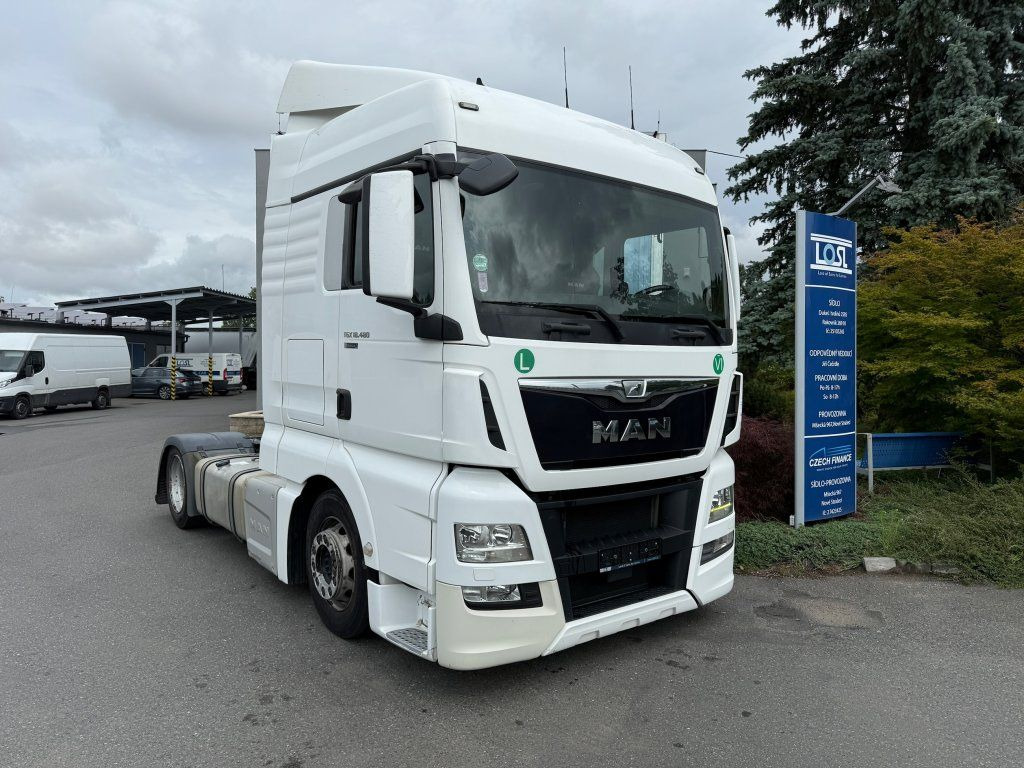 MAN TGX18.460 EURO 6 MEGA/lowdeck - Tahač: obrázek 2 MAN TGX18.460 EURO 6 MEGA/lowdeck - Tahač: obrázek 2