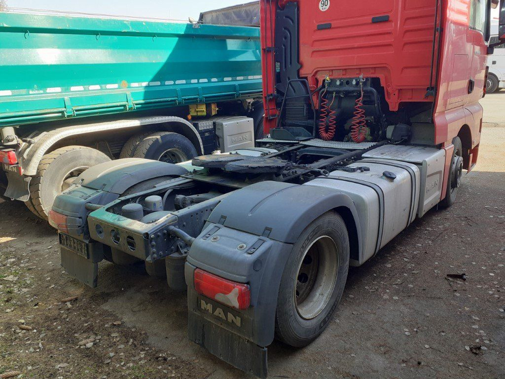 MAN TGX18.460 XLX Motorschaden/engine damage - Tahač: obrázek 3 MAN TGX18.460 XLX Motorschaden/engine damage - Tahač: obrázek 3