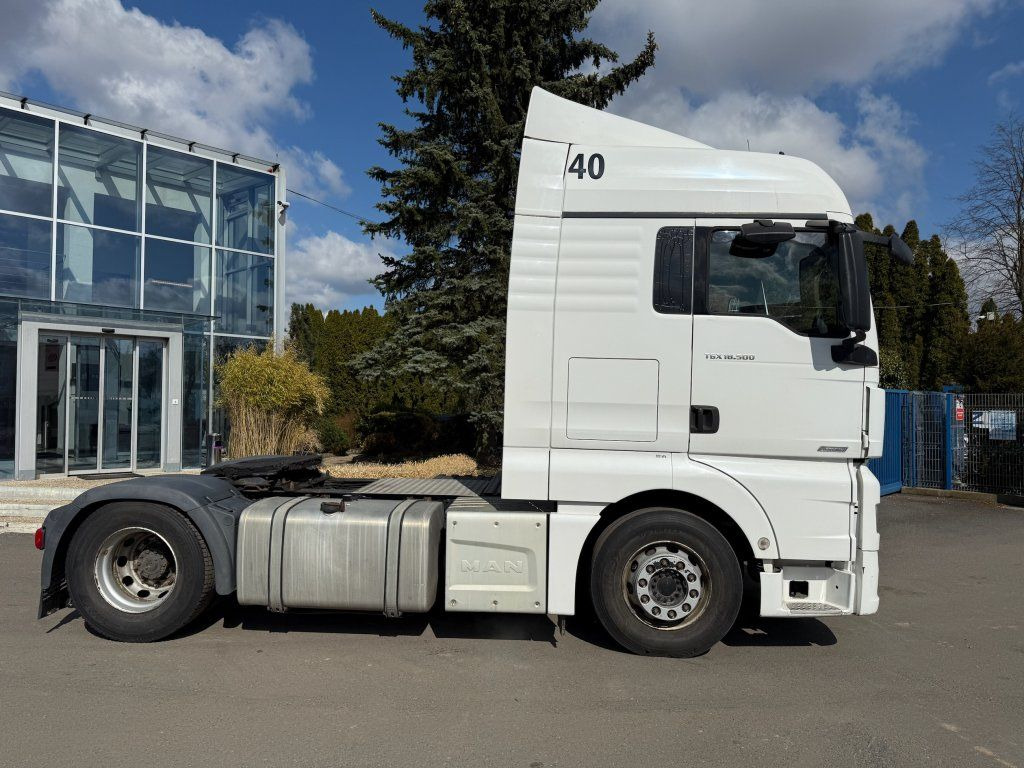 MAN TGX18.500 XLX EURO 6 - Tahač: obrázek 3 MAN TGX18.500 XLX EURO 6 - Tahač: obrázek 3
