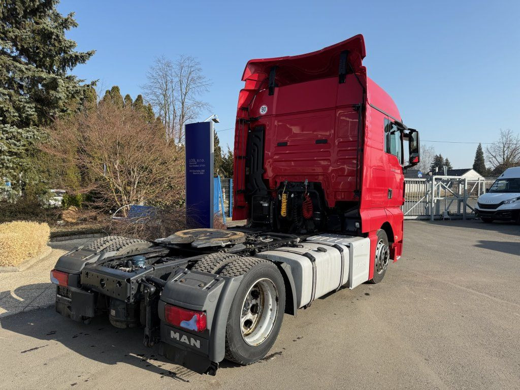 MAN TGX18.510 XLX EURO 6 MEGAlowdeck - Tahač: obrázek 4 MAN TGX18.510 XLX EURO 6 MEGAlowdeck - Tahač: obrázek 4