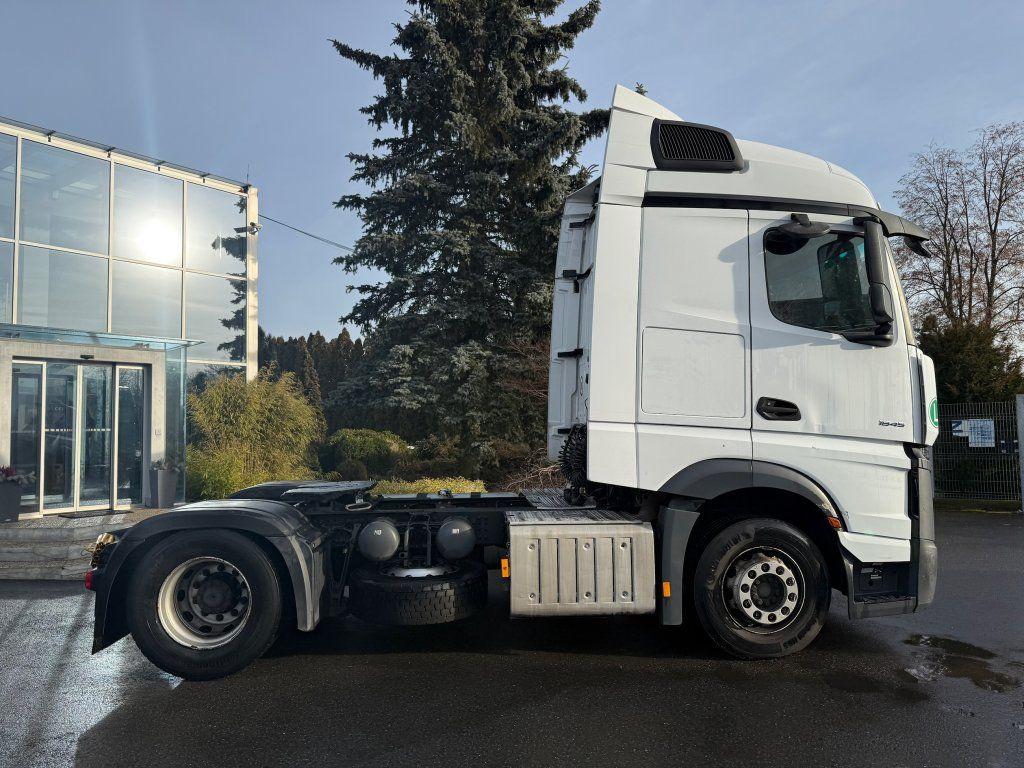 Mercedes-Benz 1845 Actros EURO 6 - Tahač: obrázek 3 Mercedes-Benz 1845 Actros EURO 6 - Tahač: obrázek 3