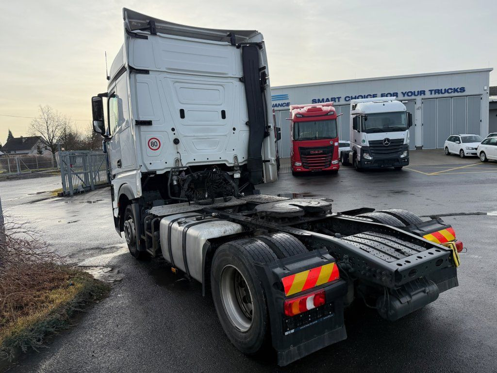 Mercedes-Benz 1845 Actros EURO 6 - Tahač: obrázek 5 Mercedes-Benz 1845 Actros EURO 6 - Tahač: obrázek 5