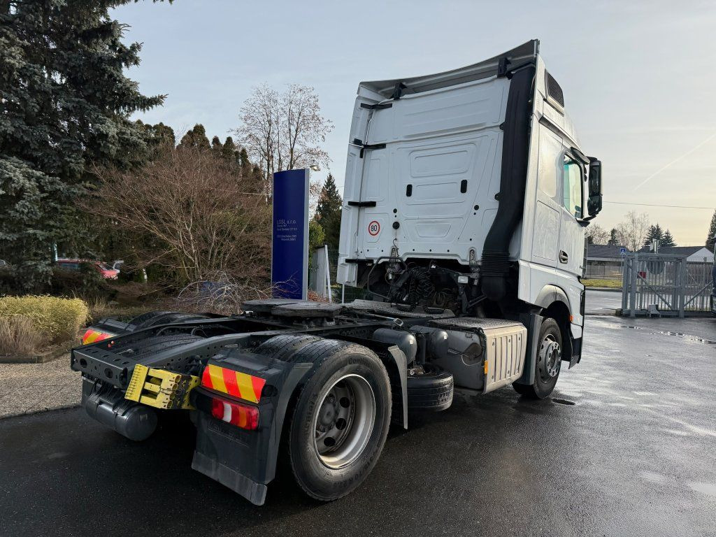 Mercedes-Benz 1845 Actros EURO 6 - Tahač: obrázek 4 Mercedes-Benz 1845 Actros EURO 6 - Tahač: obrázek 4