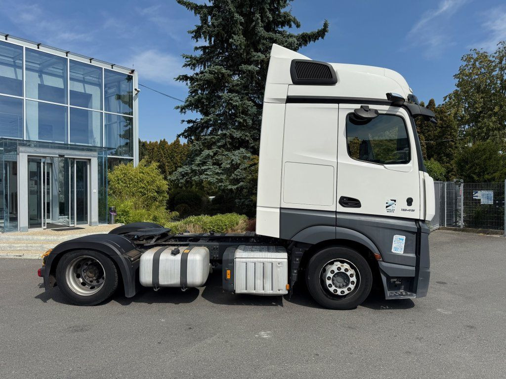 Mercedes-Benz 1845 Actros EURO 6 MEGA/lowdeck - Tahač: obrázek 3 Mercedes-Benz 1845 Actros EURO 6 MEGA/lowdeck - Tahač: obrázek 3