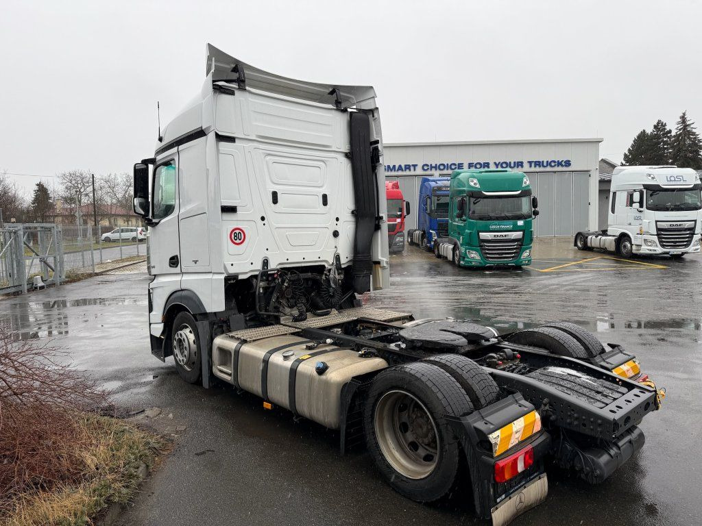 Mercedes-Benz 1845 Actros EURO 6 MEGA/lowdeck - Tahač: obrázek 4 Mercedes-Benz 1845 Actros EURO 6 MEGA/lowdeck - Tahač: obrázek 4