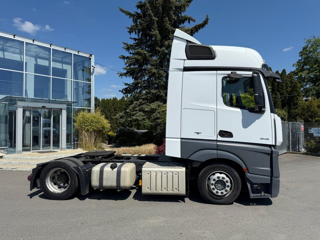 Mercedes-Benz 1845 Actros EURO 6 MEGA/lowdeck - Tahač: obrázek 3 Mercedes-Benz 1845 Actros EURO 6 MEGA/lowdeck - Tahač: obrázek 3