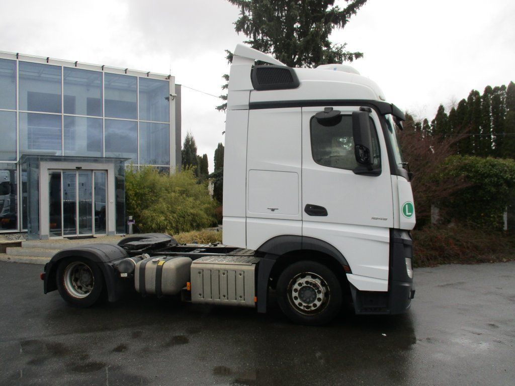 Mercedes-Benz 1845 Actros EURO 6 MEGA/lowdeck - Tahač: obrázek 3 Mercedes-Benz 1845 Actros EURO 6 MEGA/lowdeck - Tahač: obrázek 3