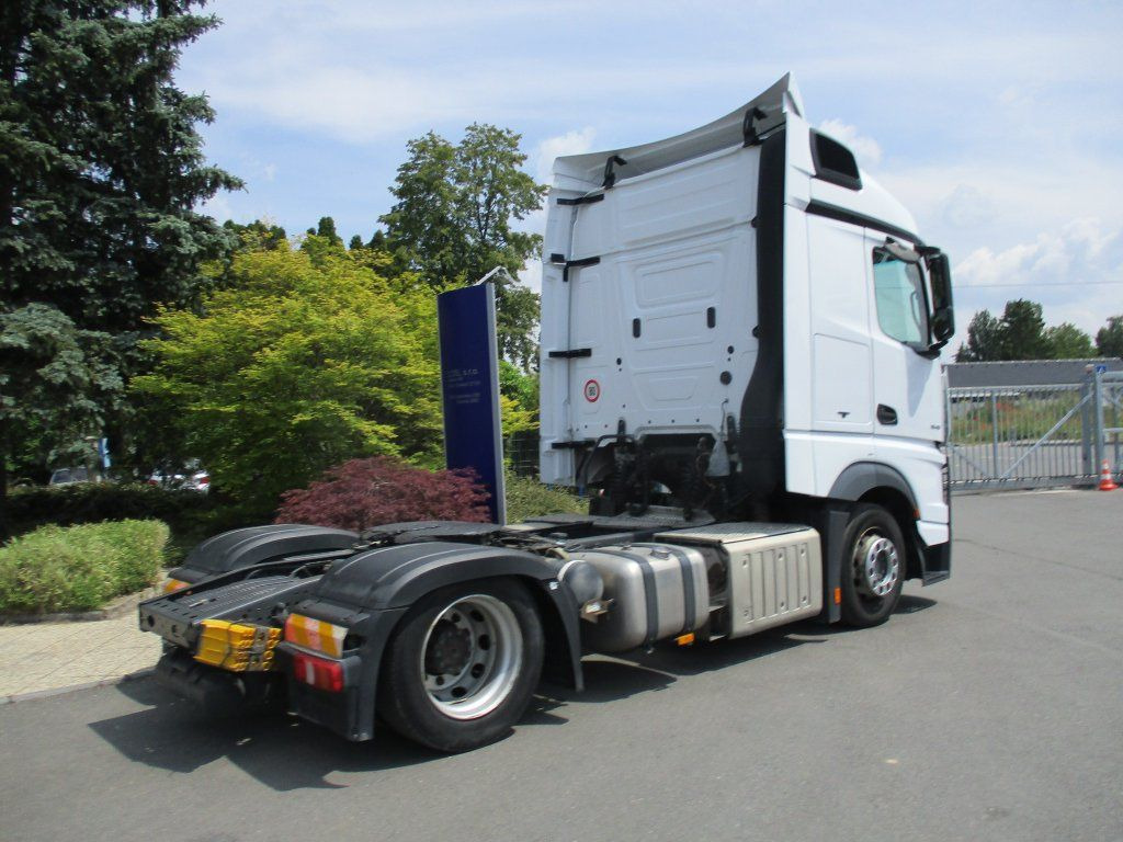 Mercedes-Benz 1845 Actros EURO 6 MEGA/lowdeck - Tahač: obrázek 3 Mercedes-Benz 1845 Actros EURO 6 MEGA/lowdeck - Tahač: obrázek 3