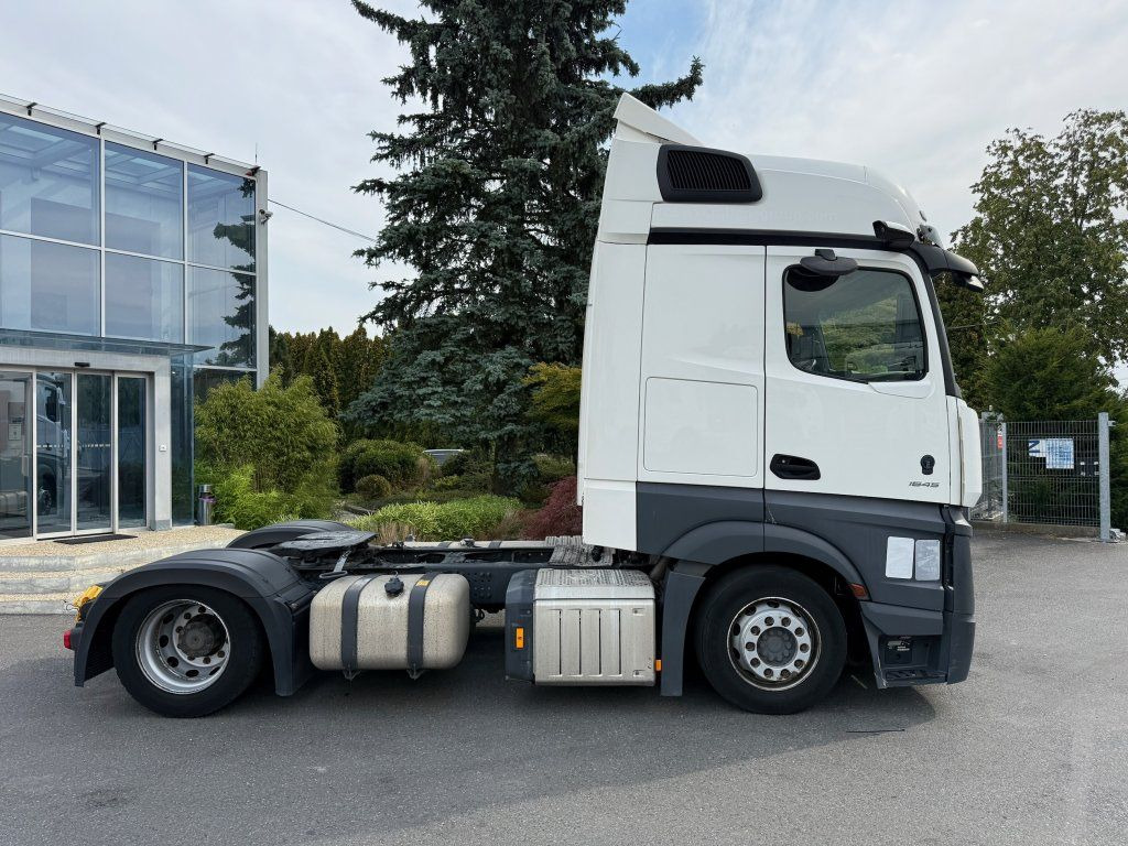 Mercedes-Benz 1845 Actros EURO 6 MEGA/lowdeck - Tahač: obrázek 3 Mercedes-Benz 1845 Actros EURO 6 MEGA/lowdeck - Tahač: obrázek 3