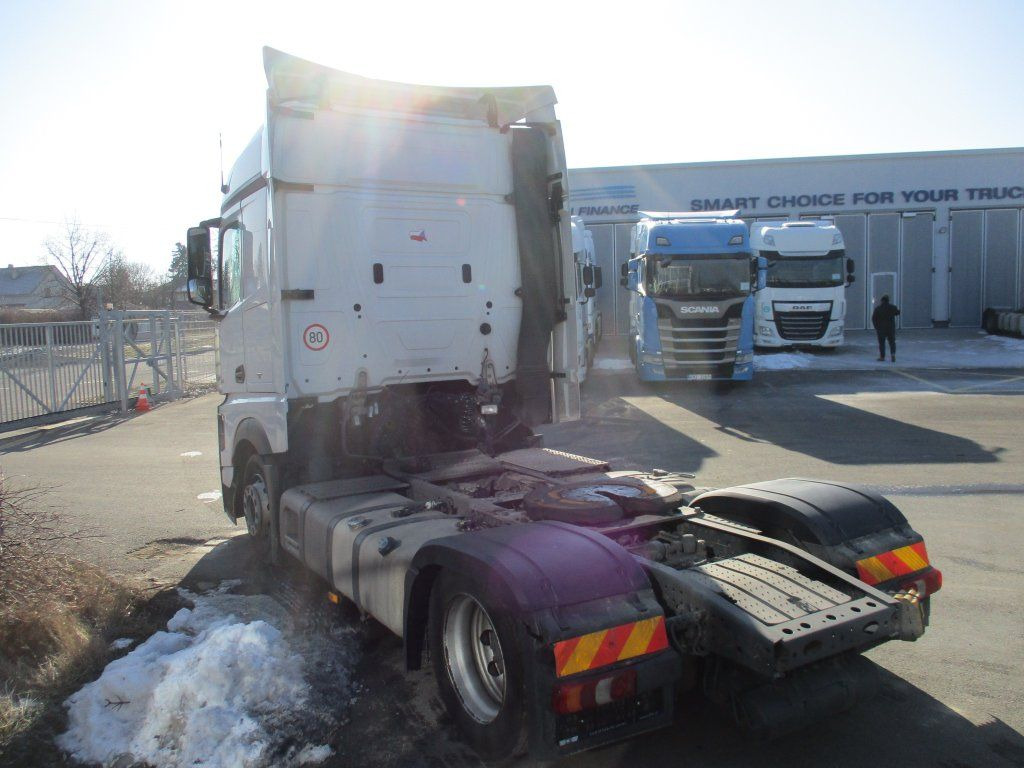 Mercedes-Benz 1845 Actros EURO 6 MEGA/lowdeck - Tahač: obrázek 5 Mercedes-Benz 1845 Actros EURO 6 MEGA/lowdeck - Tahač: obrázek 5