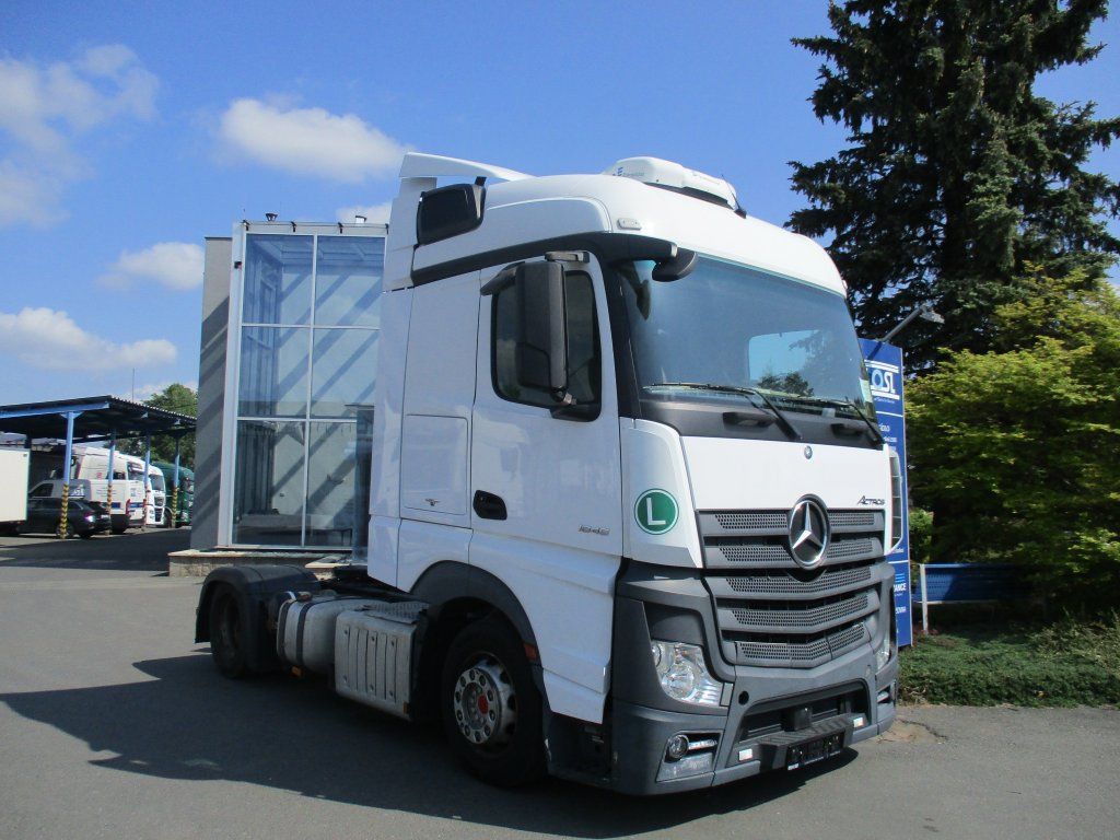 Mercedes-Benz 1845 Actros EURO 6 MEGA/lowdeck - Tahač: obrázek 2 Mercedes-Benz 1845 Actros EURO 6 MEGA/lowdeck - Tahač: obrázek 2