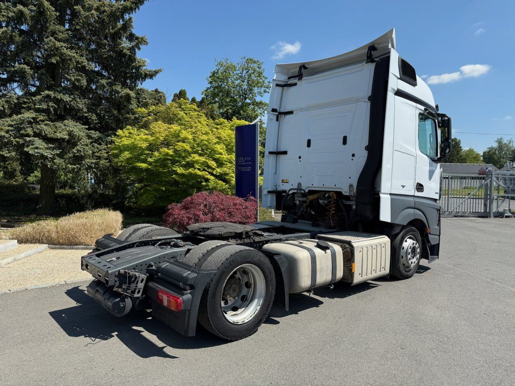 Mercedes-Benz 1845 Actros EURO 6 MEGA/lowdeck - Tahač: obrázek 4 Mercedes-Benz 1845 Actros EURO 6 MEGA/lowdeck - Tahač: obrázek 4