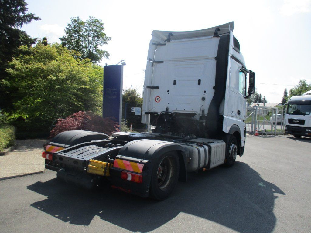 Mercedes-Benz 1845 Actros EURO 6 MEGA/lowdeck - Tahač: obrázek 4 Mercedes-Benz 1845 Actros EURO 6 MEGA/lowdeck - Tahač: obrázek 4