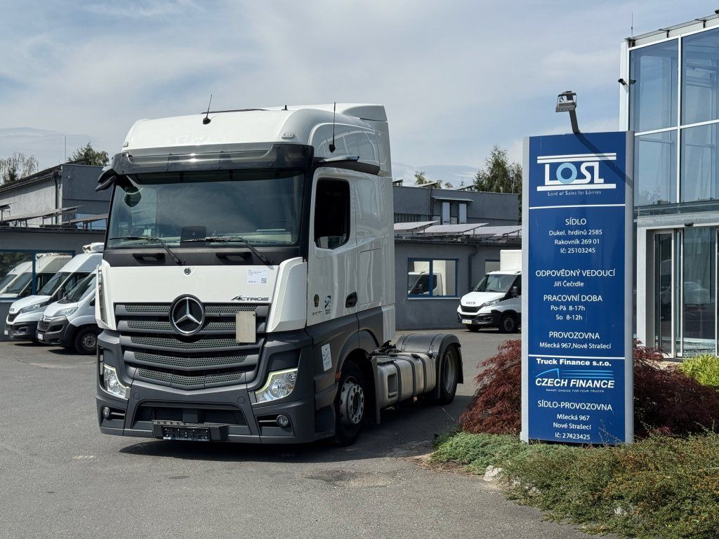 Mercedes-Benz 1845 Actros EURO 6 MEGA/lowdeck - Tahač: obrázek 1 Mercedes-Benz 1845 Actros EURO 6 MEGA/lowdeck - Tahač: obrázek 1