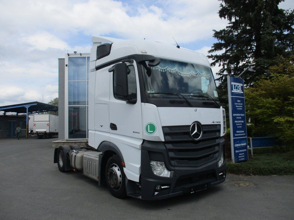 Mercedes-Benz 1845 Actros EURO 6 MEGA/lowdeck - Tahač: obrázek 2 Mercedes-Benz 1845 Actros EURO 6 MEGA/lowdeck - Tahač: obrázek 2