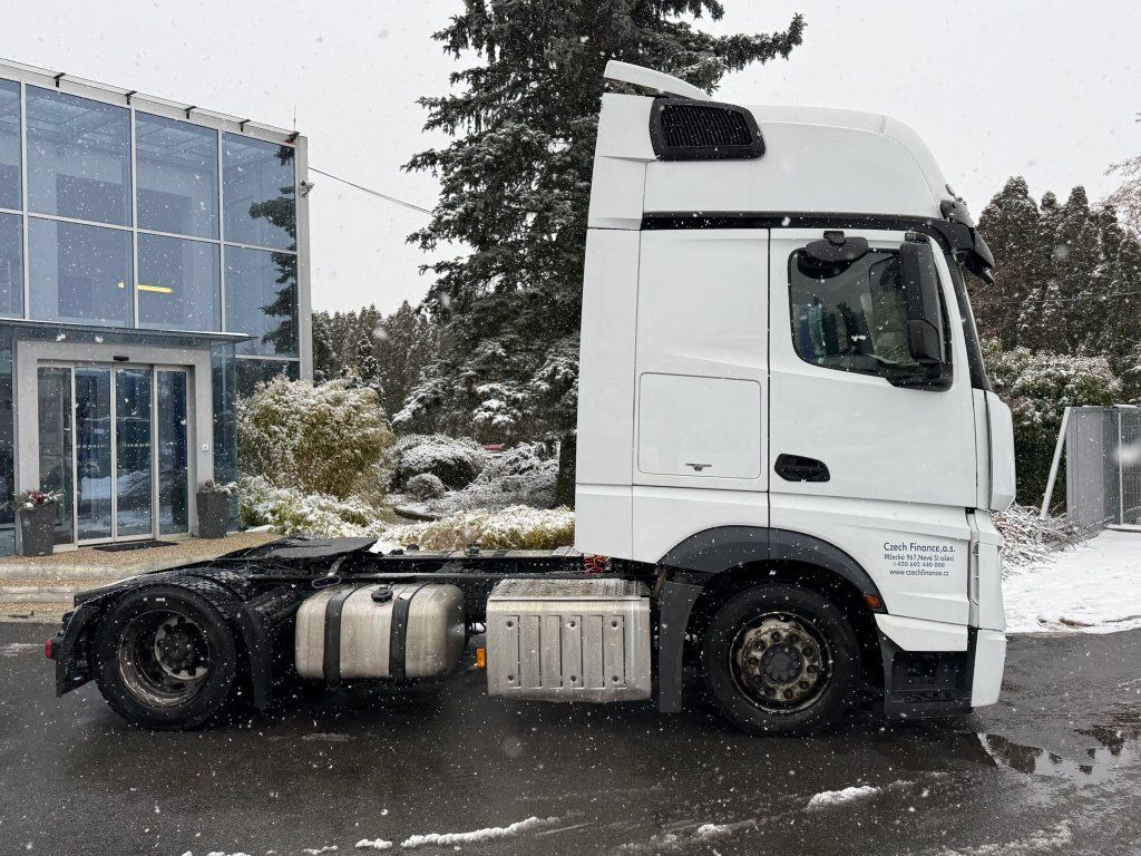 Mercedes-Benz 1845 Actros EURO 6 MEGA/lowdeck Gigaspace - Tahač: obrázek 3 Mercedes-Benz 1845 Actros EURO 6 MEGA/lowdeck Gigaspace - Tahač: obrázek 3