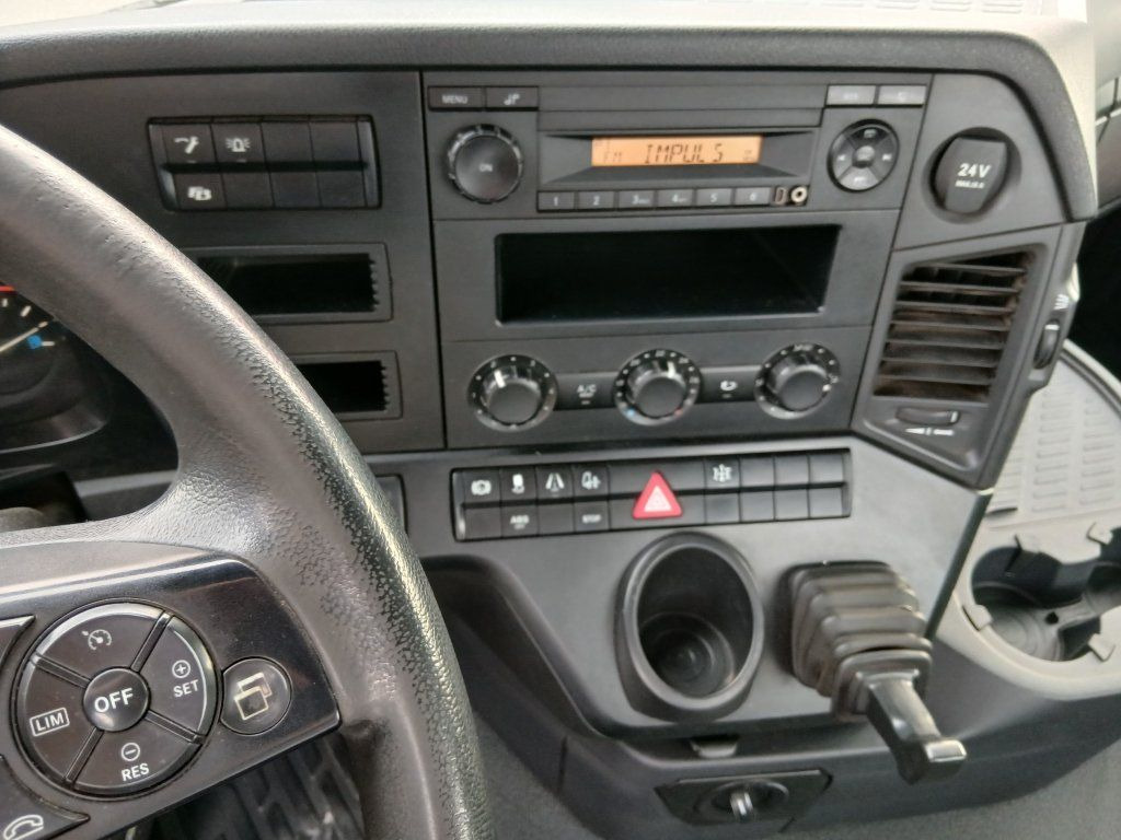 Tahač Mercedes-Benz 2648 Arocs EURO 6 6x4 Hydraulics: obrázek 14 Tahač Mercedes-Benz 2648 Arocs EURO 6 6x4 Hydraulics: obrázek 14