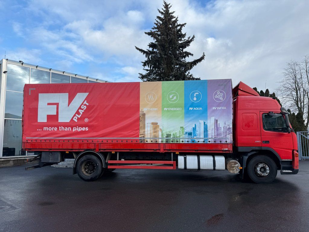 Volvo FM260 EURO 3 - Plachtový nákladní auto: obrázek 3 Volvo FM260 EURO 3 - Plachtový nákladní auto: obrázek 3